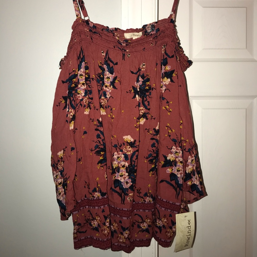 NWT Women’s top